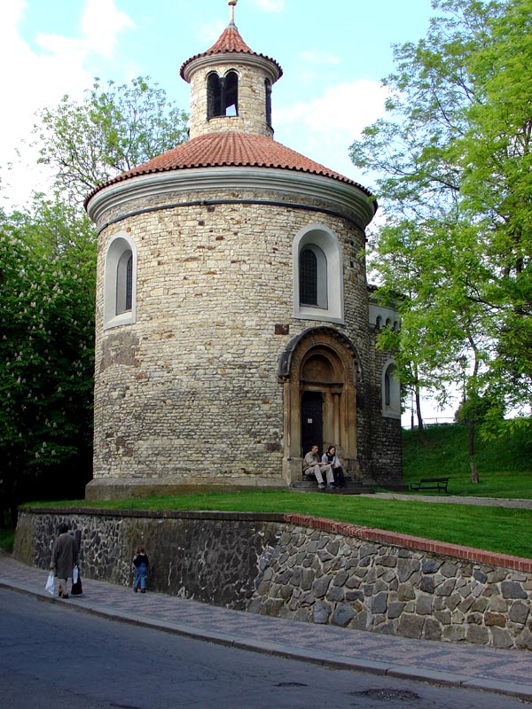 Vyšehrad-rotunda[1].jpg